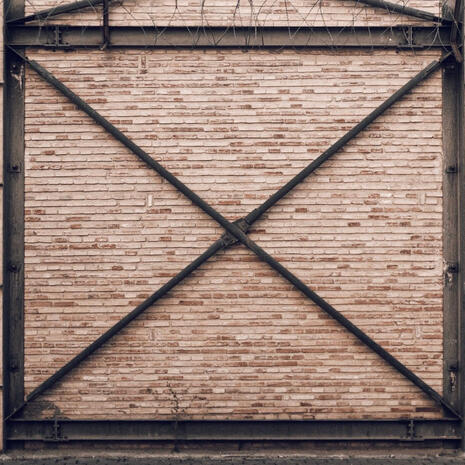 Craft [Sturdy walls]