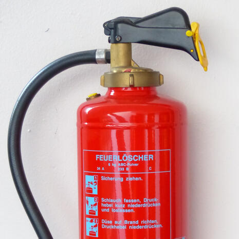 Fire extinguisher