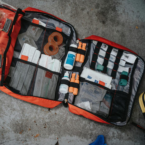 Craft [First aid kit]